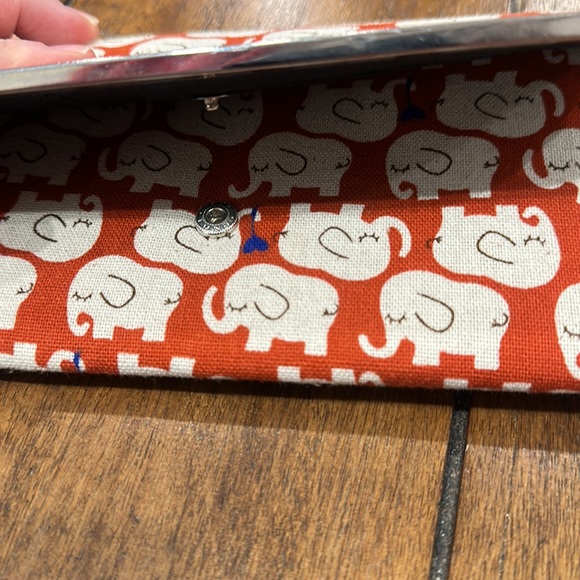 Charming Charlie Elephant wallet. - Picture 5 of 11